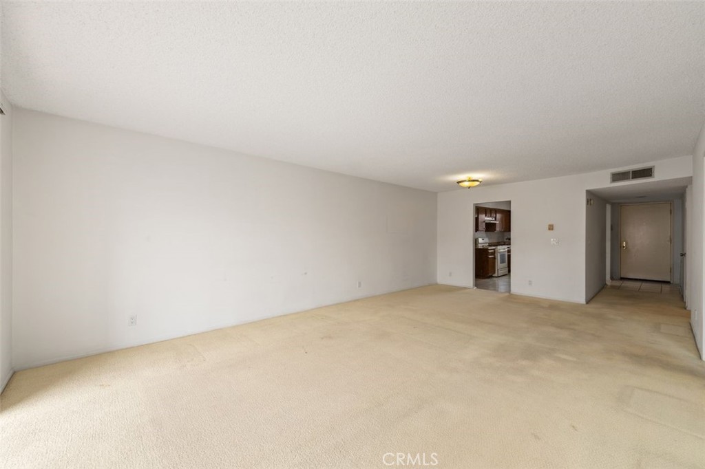 356 W California Avenue 11