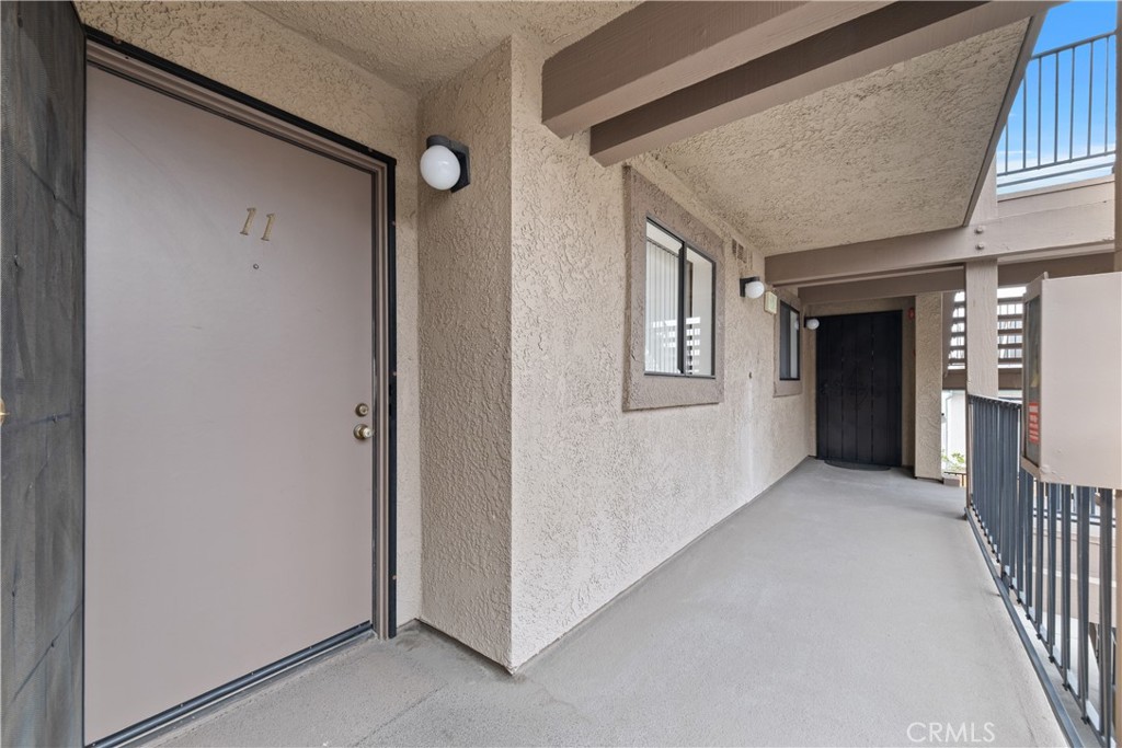 356 W California Avenue 11