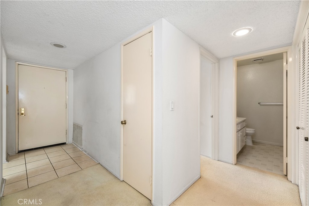 356 W California Avenue 11