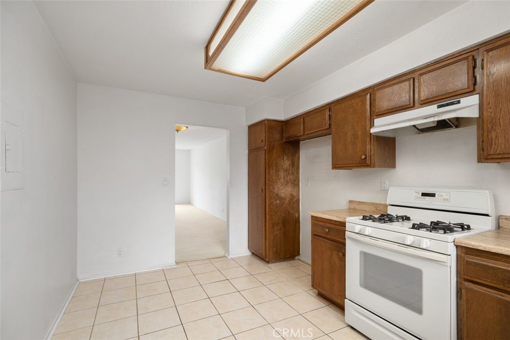 356 W California Avenue 11