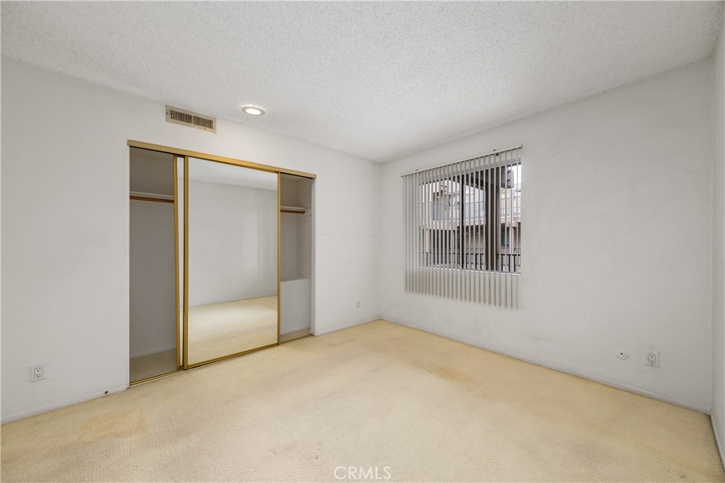 356 W California Avenue 11