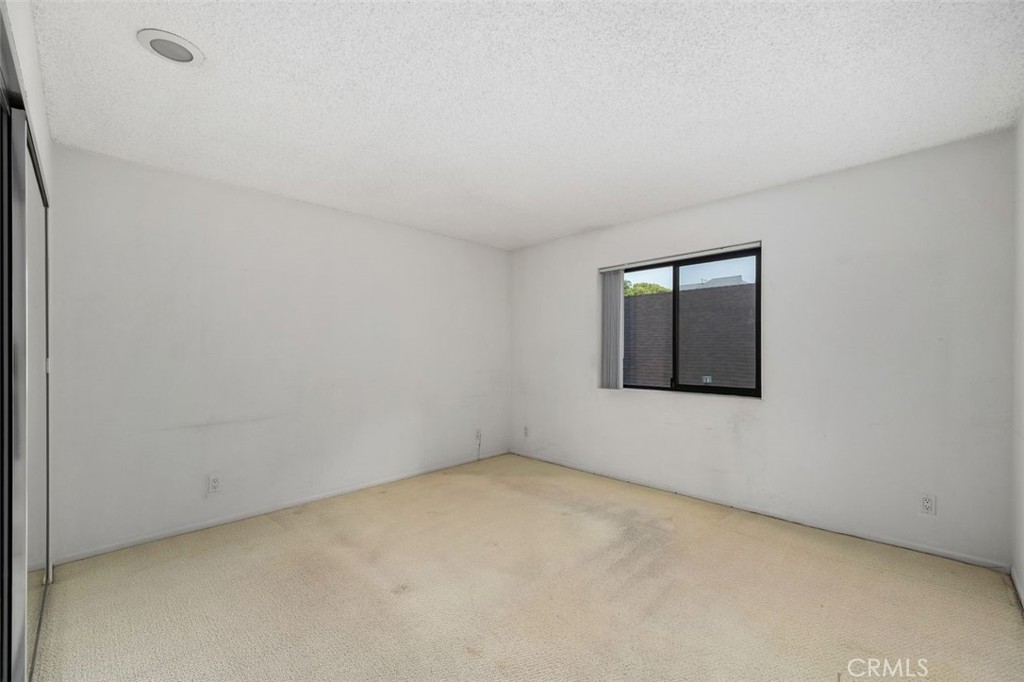 356 W California Avenue 11