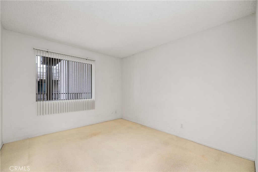 356 W California Avenue 11