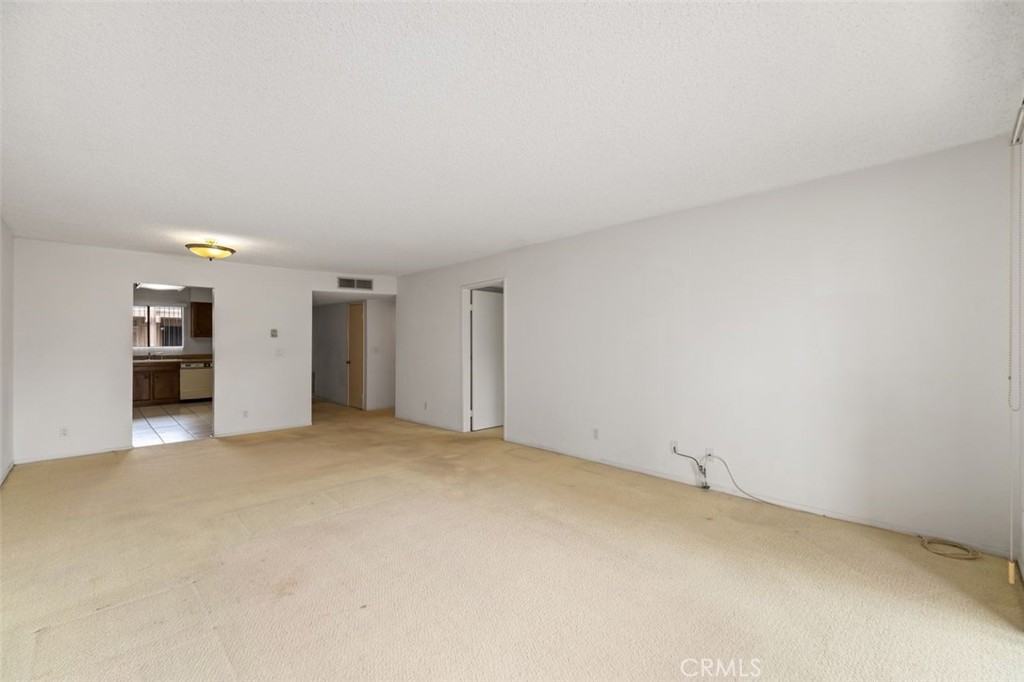 356 W California Avenue 11