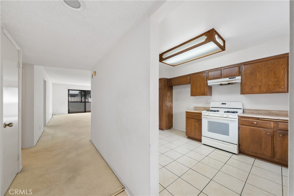 356 W California Avenue 11