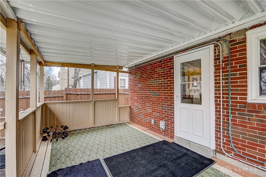 1265 E Cedarview Drive