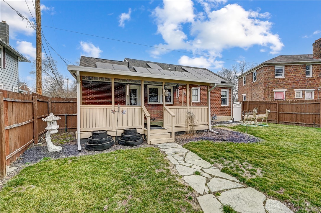 1265 E Cedarview Drive