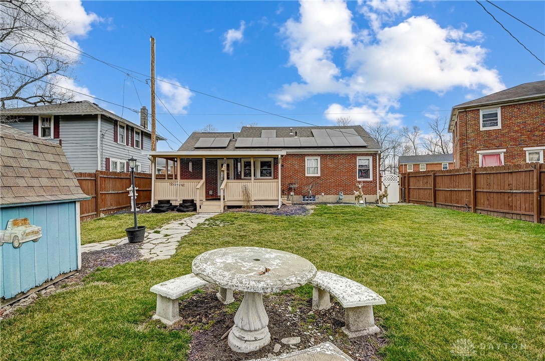 1265 E Cedarview Drive