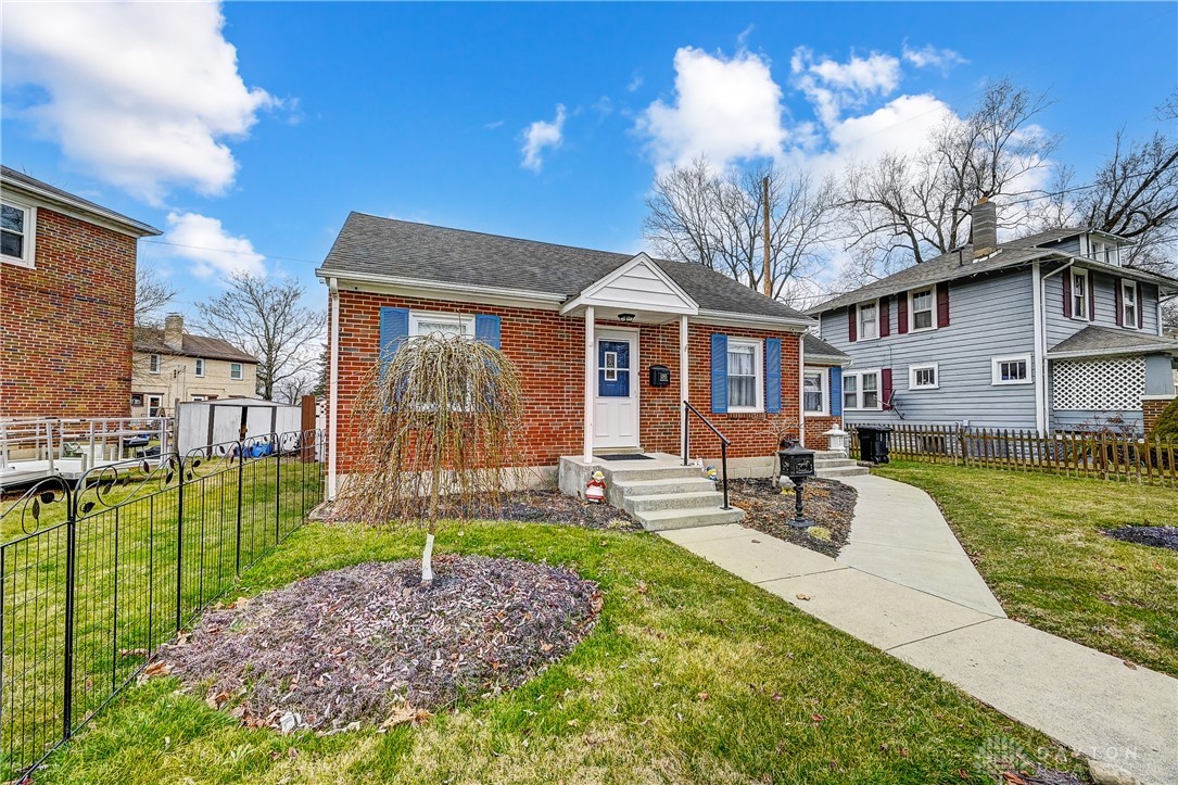 1265 E Cedarview Drive