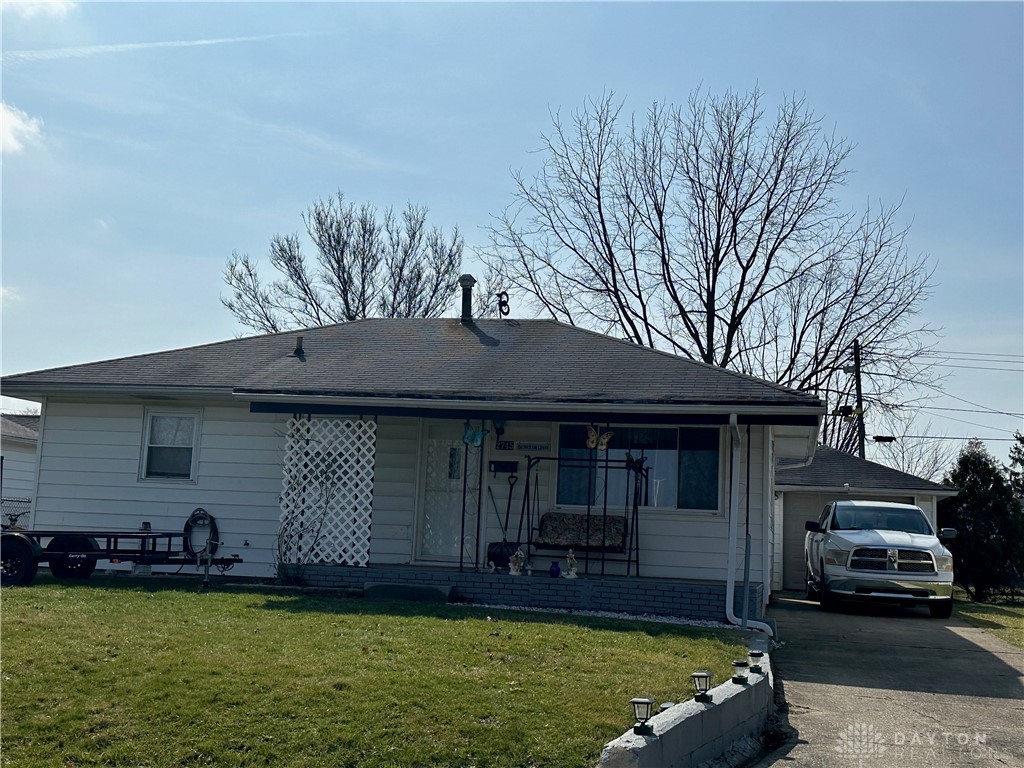 2745 Van Buren Avenue