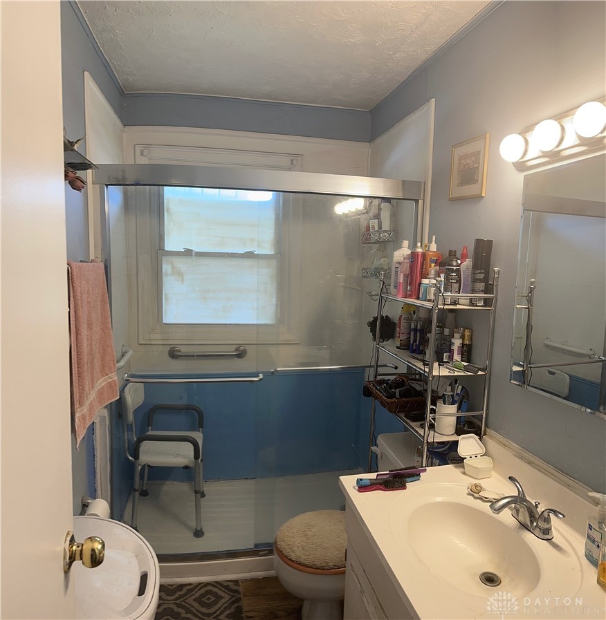 2745 Van Buren Avenue