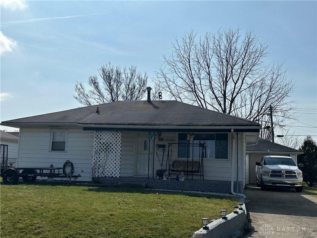 2745 Van Buren Avenue