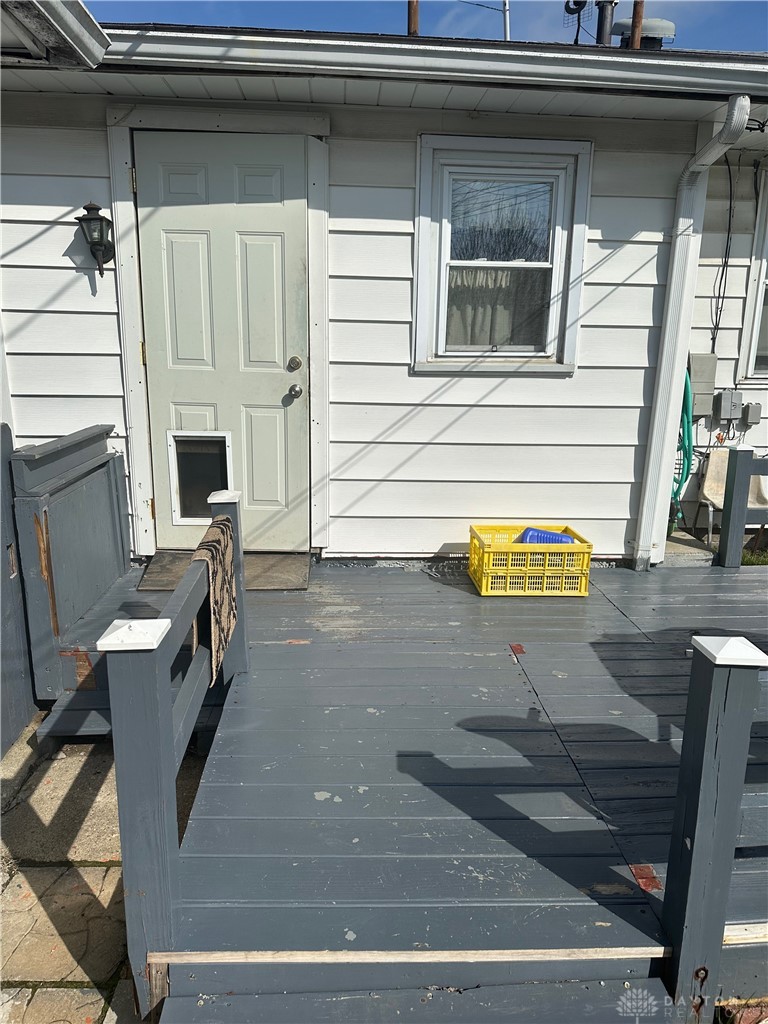 2745 Van Buren Avenue