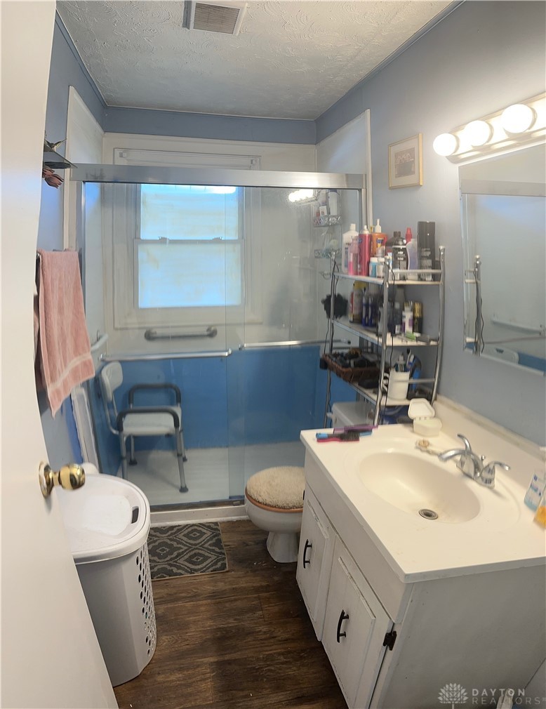 2745 Van Buren Avenue