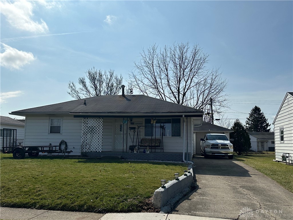 2745 Van Buren Avenue