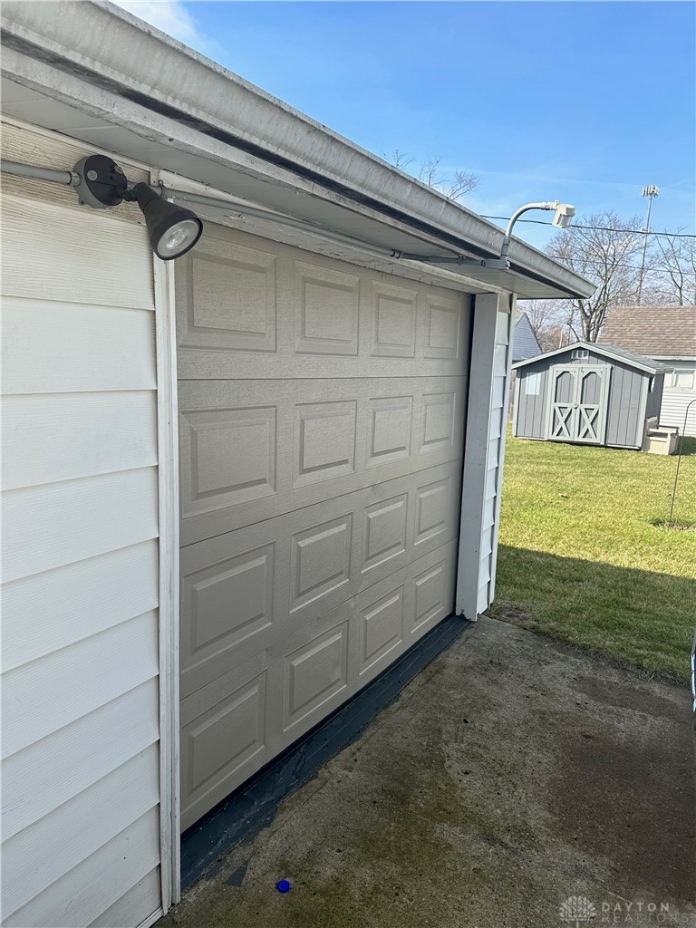 2745 Van Buren Avenue