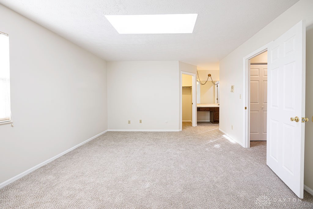 2574 Valais Court