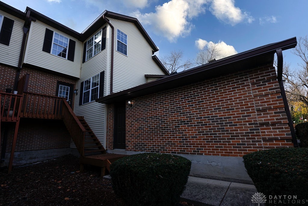 2574 Valais Court