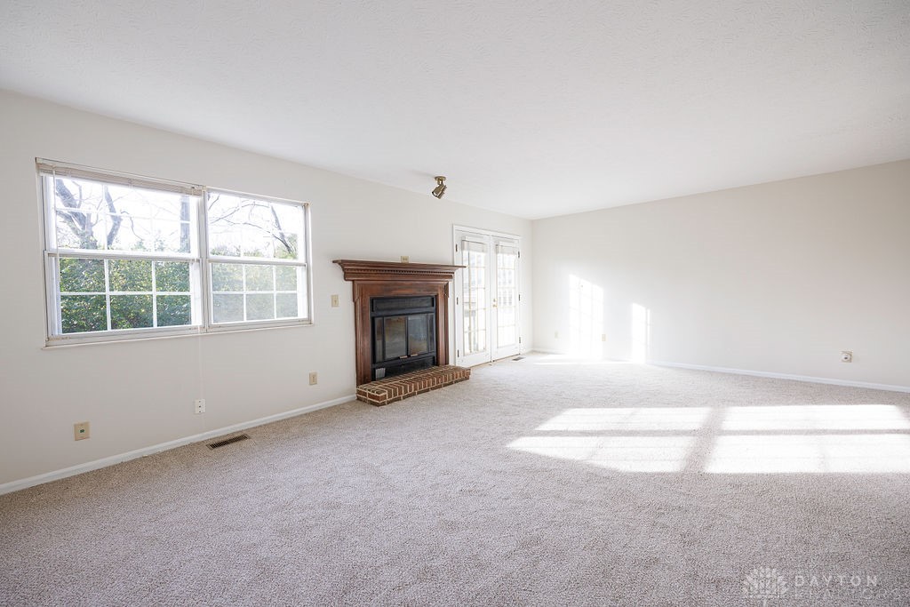 2574 Valais Court