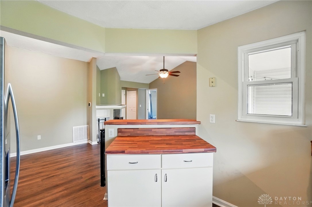 1175 Captains Bridge