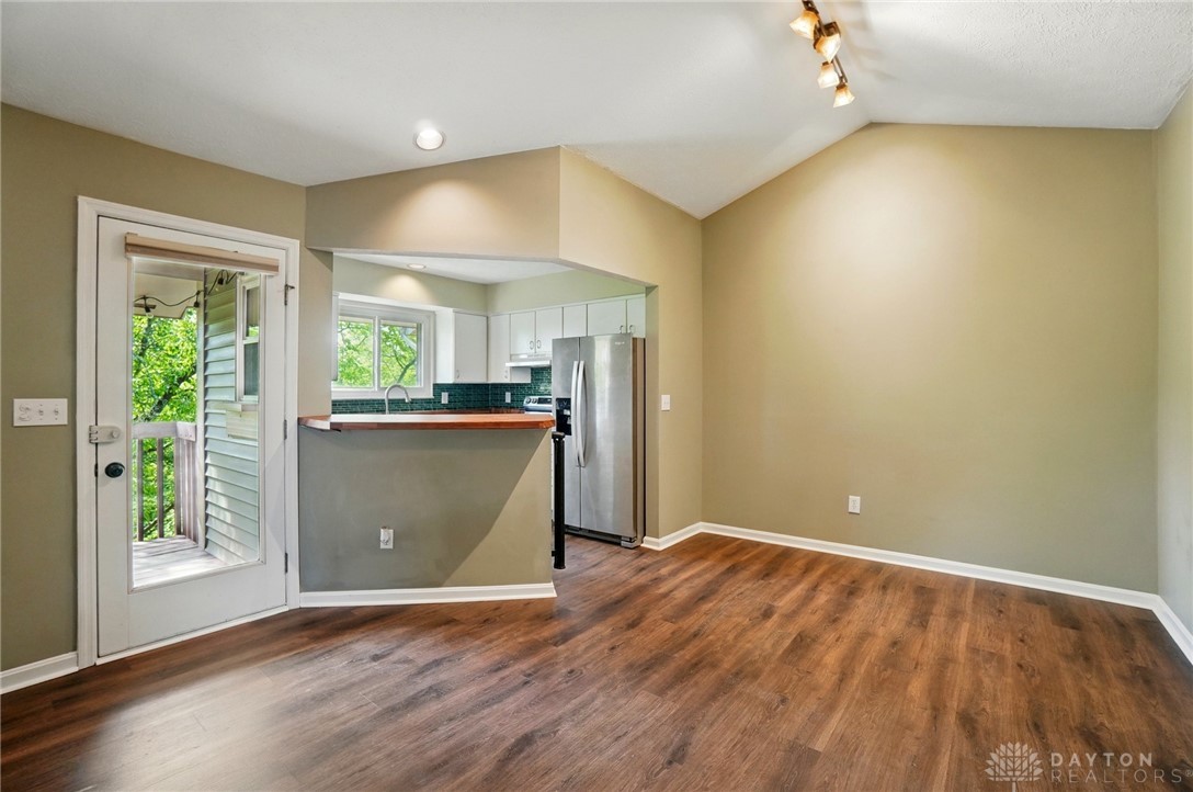 1175 Captains Bridge