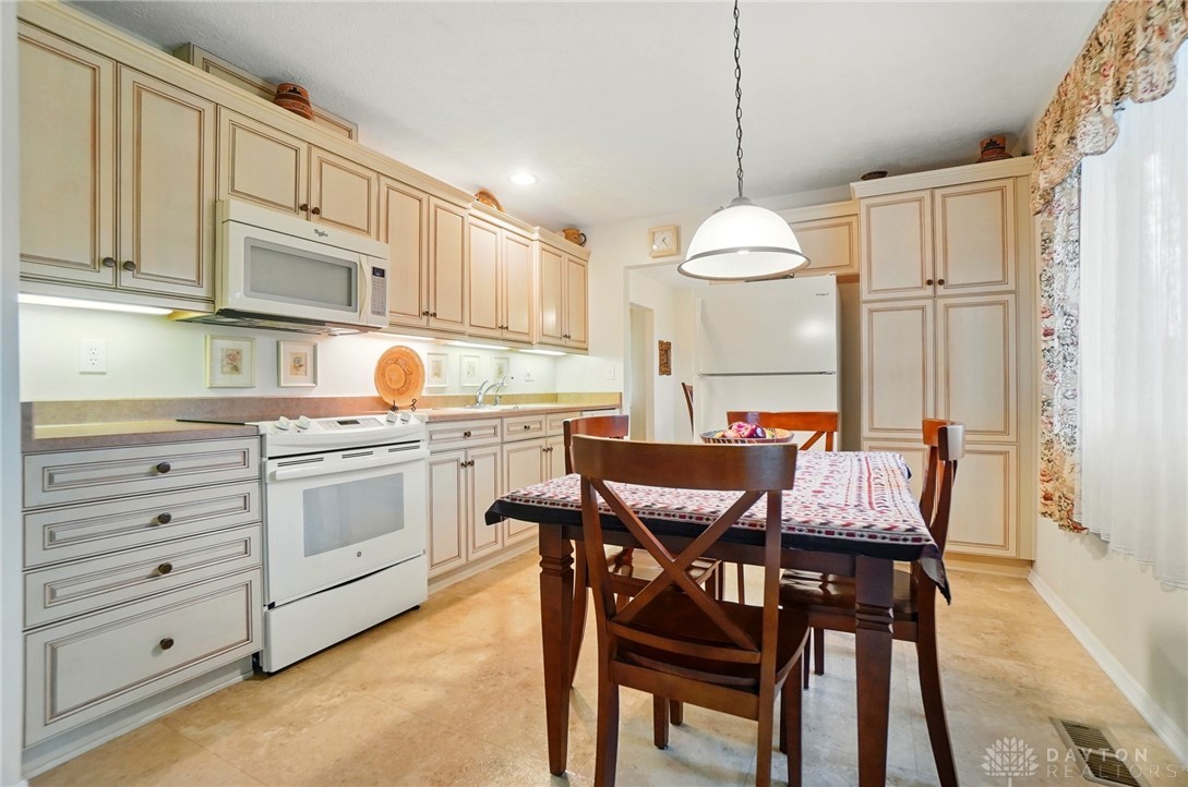 348 Cambridge Drive