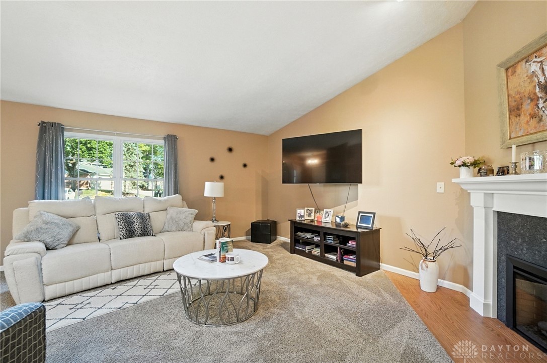 2564 Valais Court