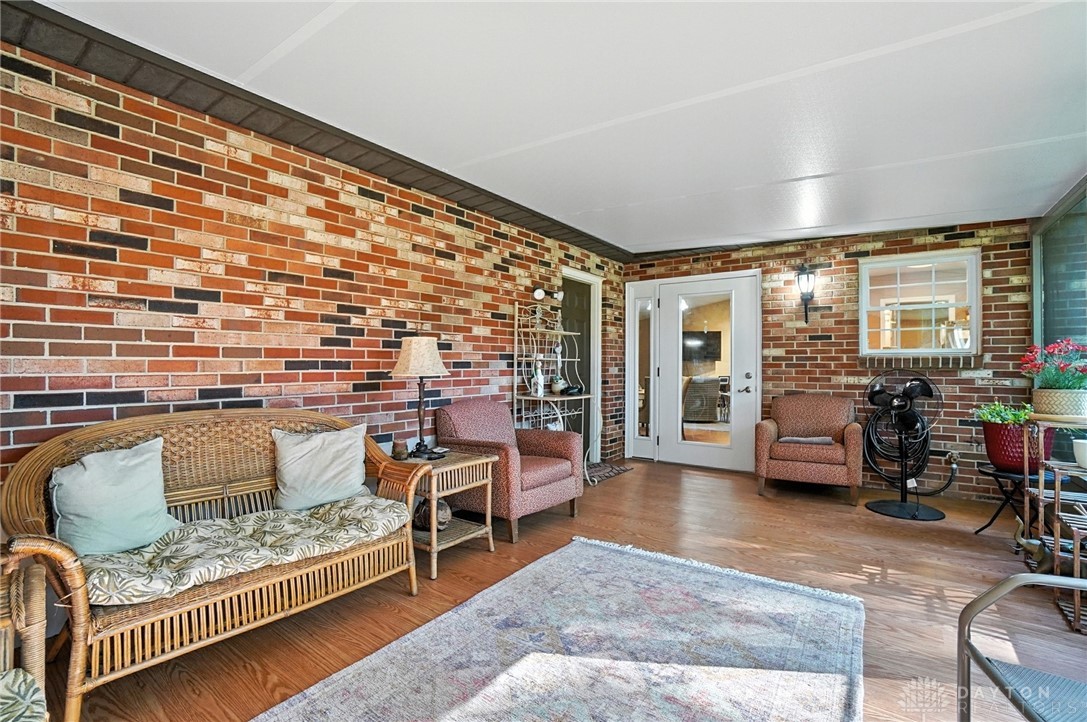 2564 Valais Court