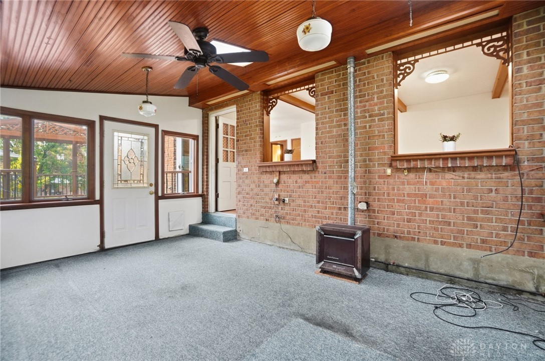 4541 Acreview Lane