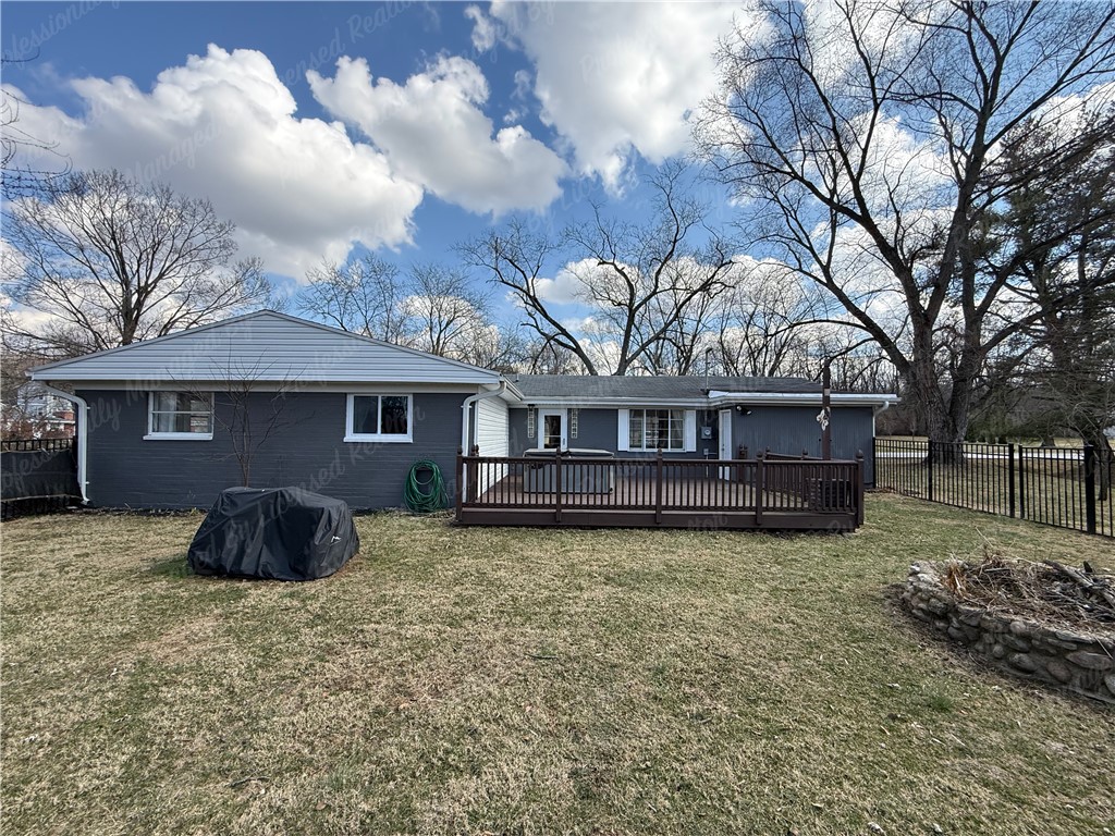 793 Country View Drive