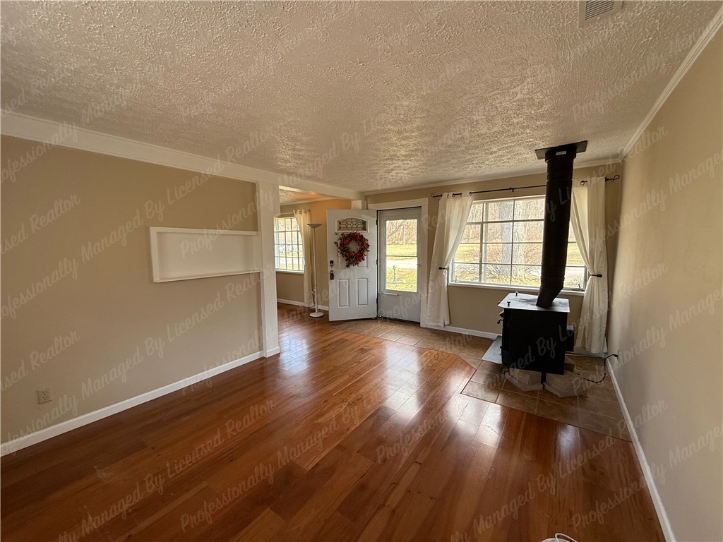 793 Country View Drive