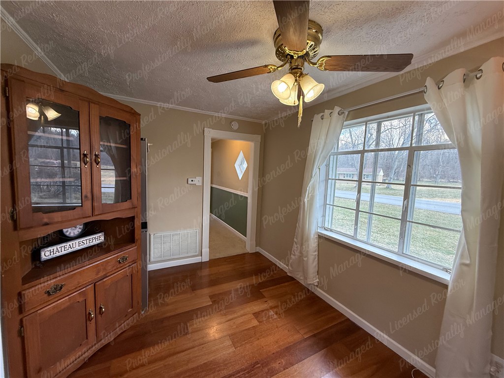 793 Country View Drive