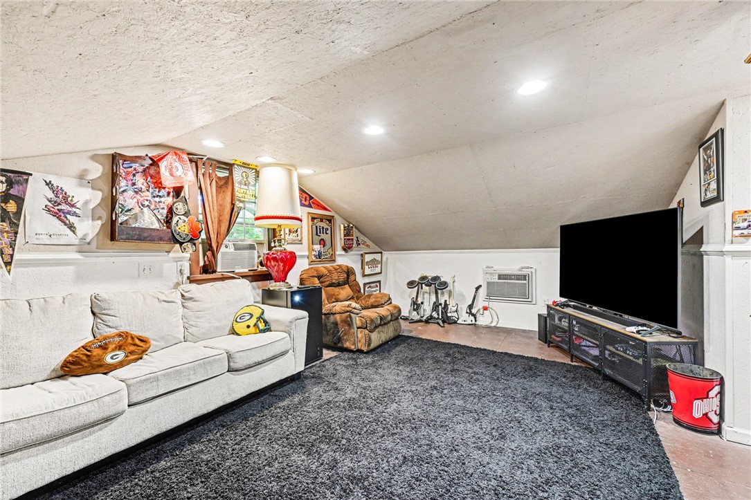 1261 Wallaby Drive