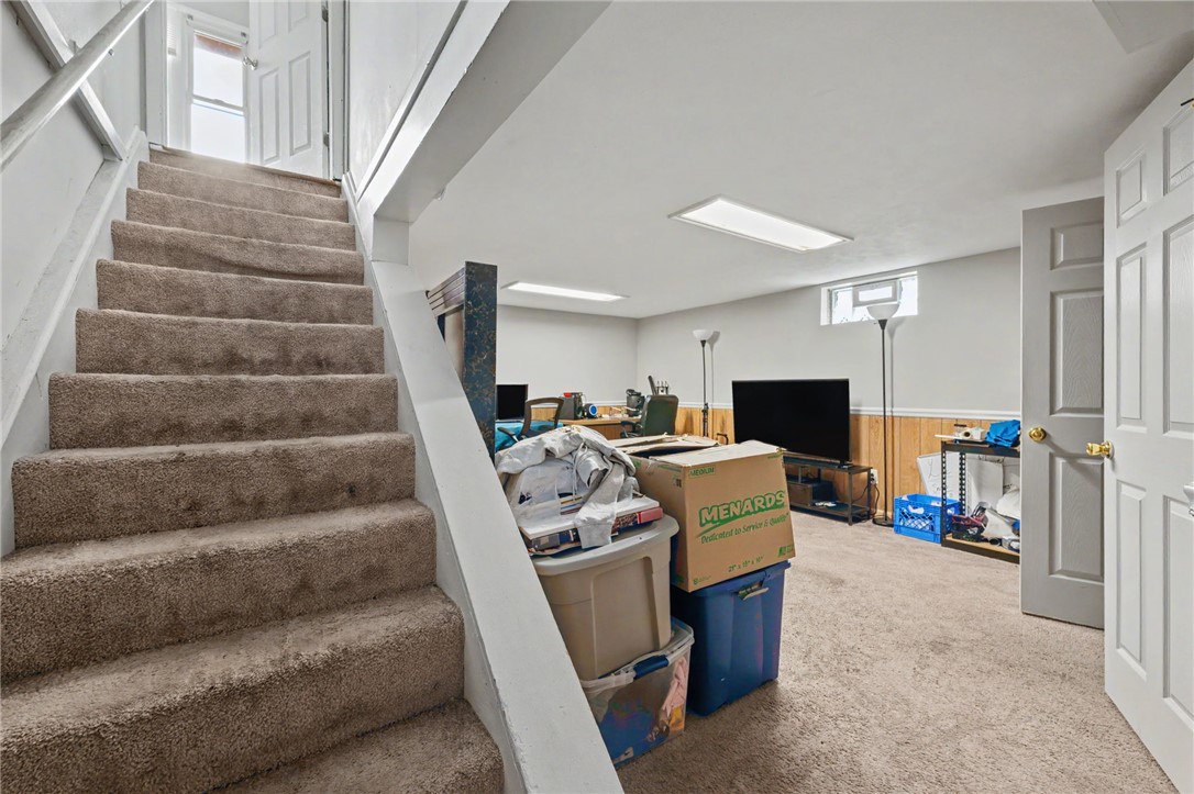 246 N Cherrywood Avenue