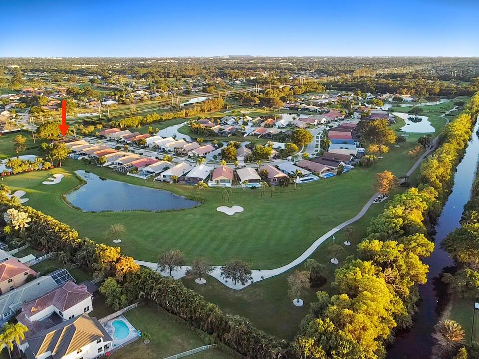 11294 Clover Leaf Circle