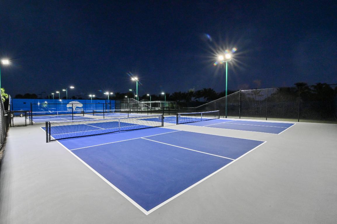 11294 Clover Leaf Circle