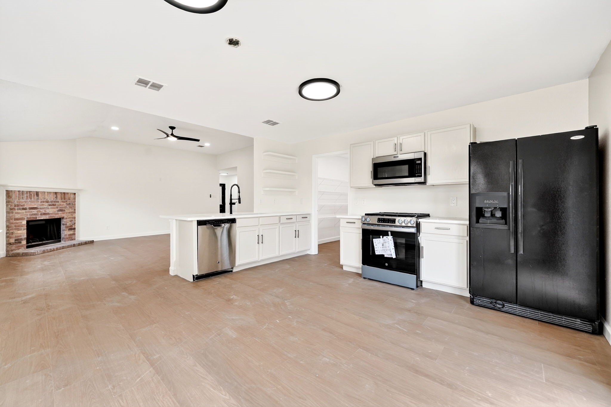 1016 Halifax Lane