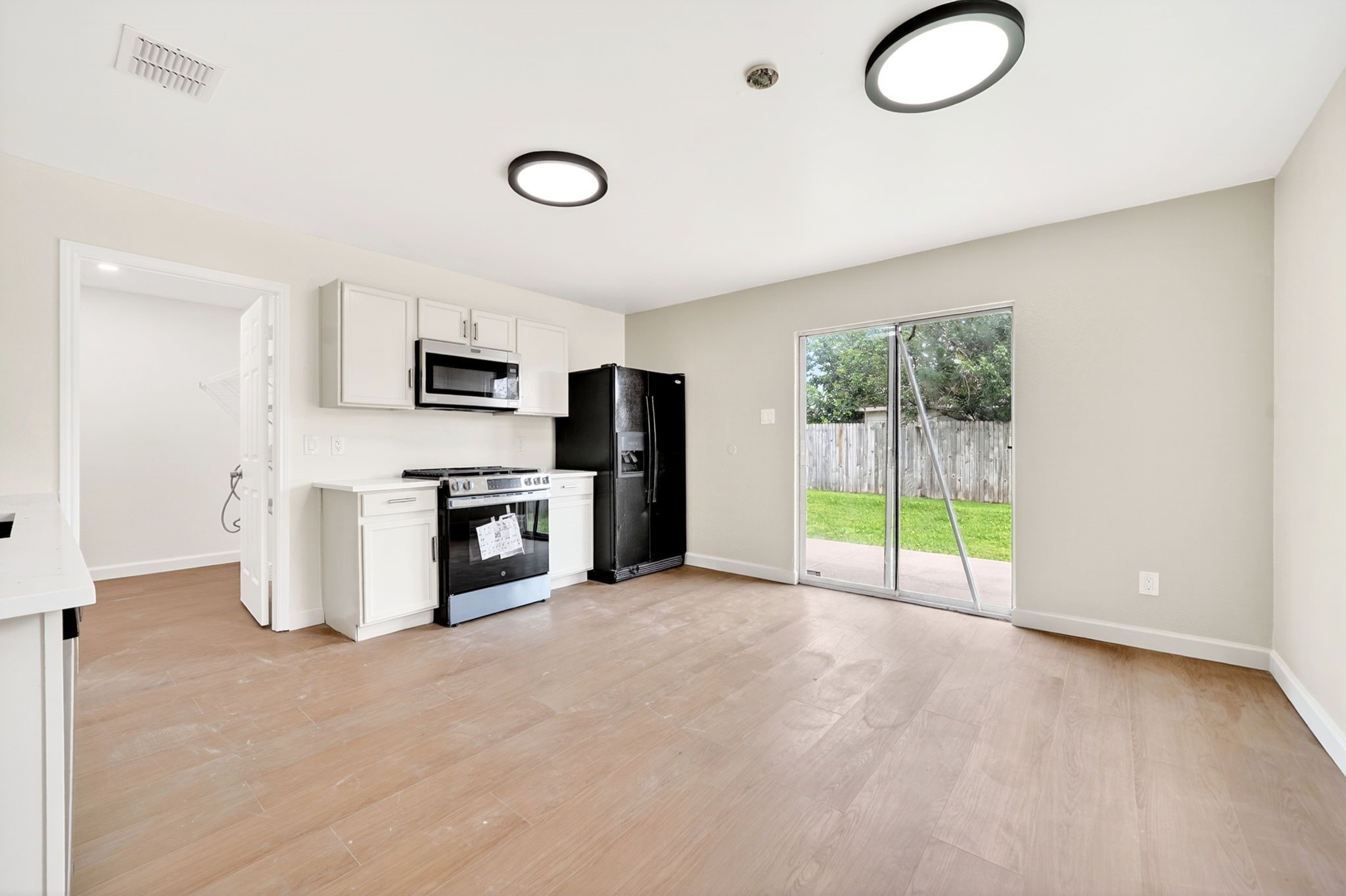 1016 Halifax Lane