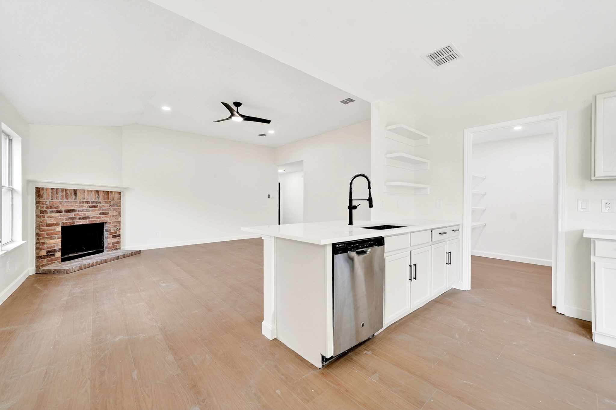 1016 Halifax Lane