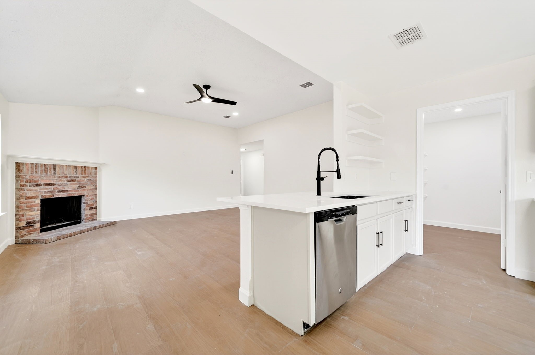 1016 Halifax Lane