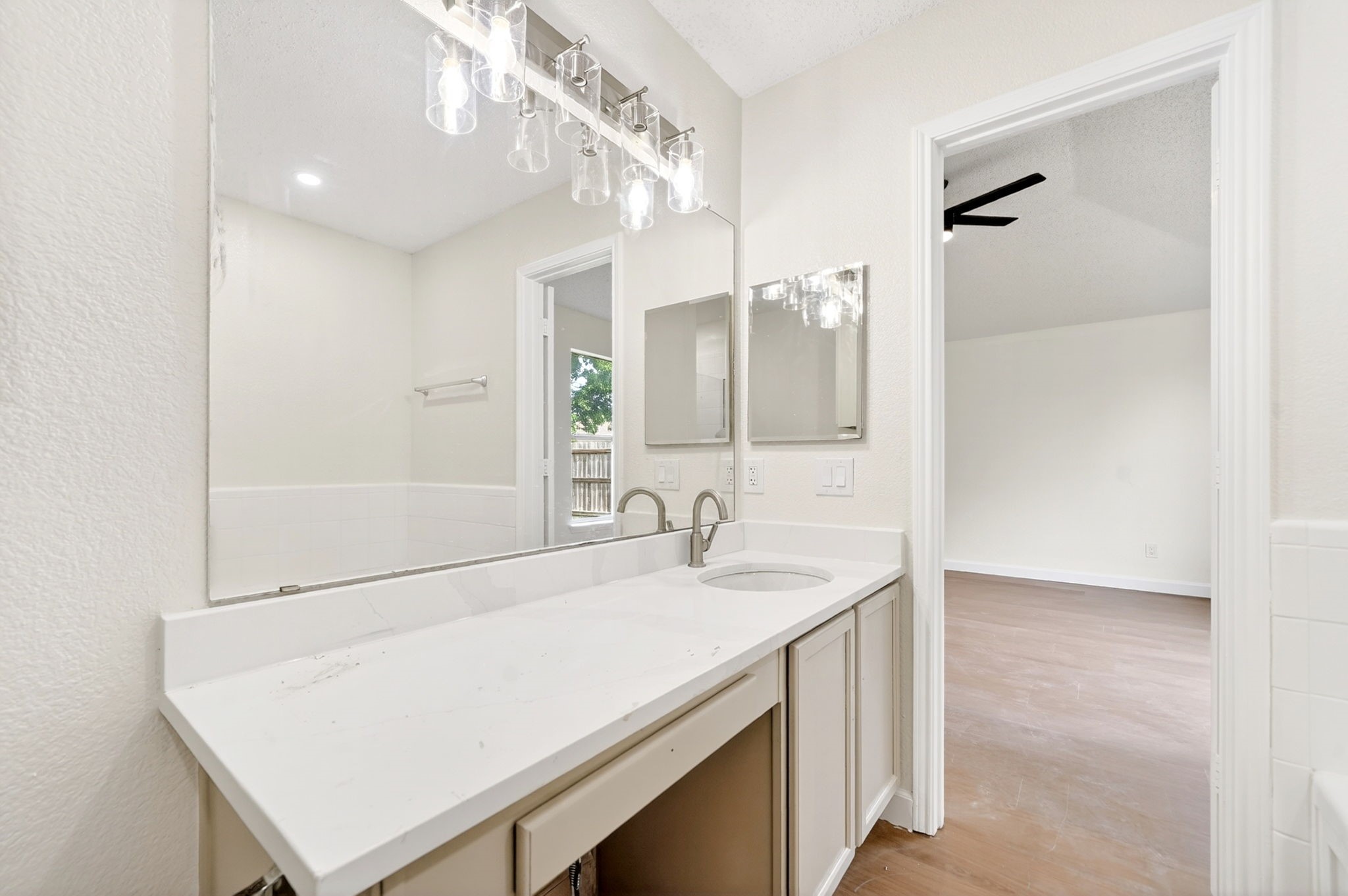 1016 Halifax Lane