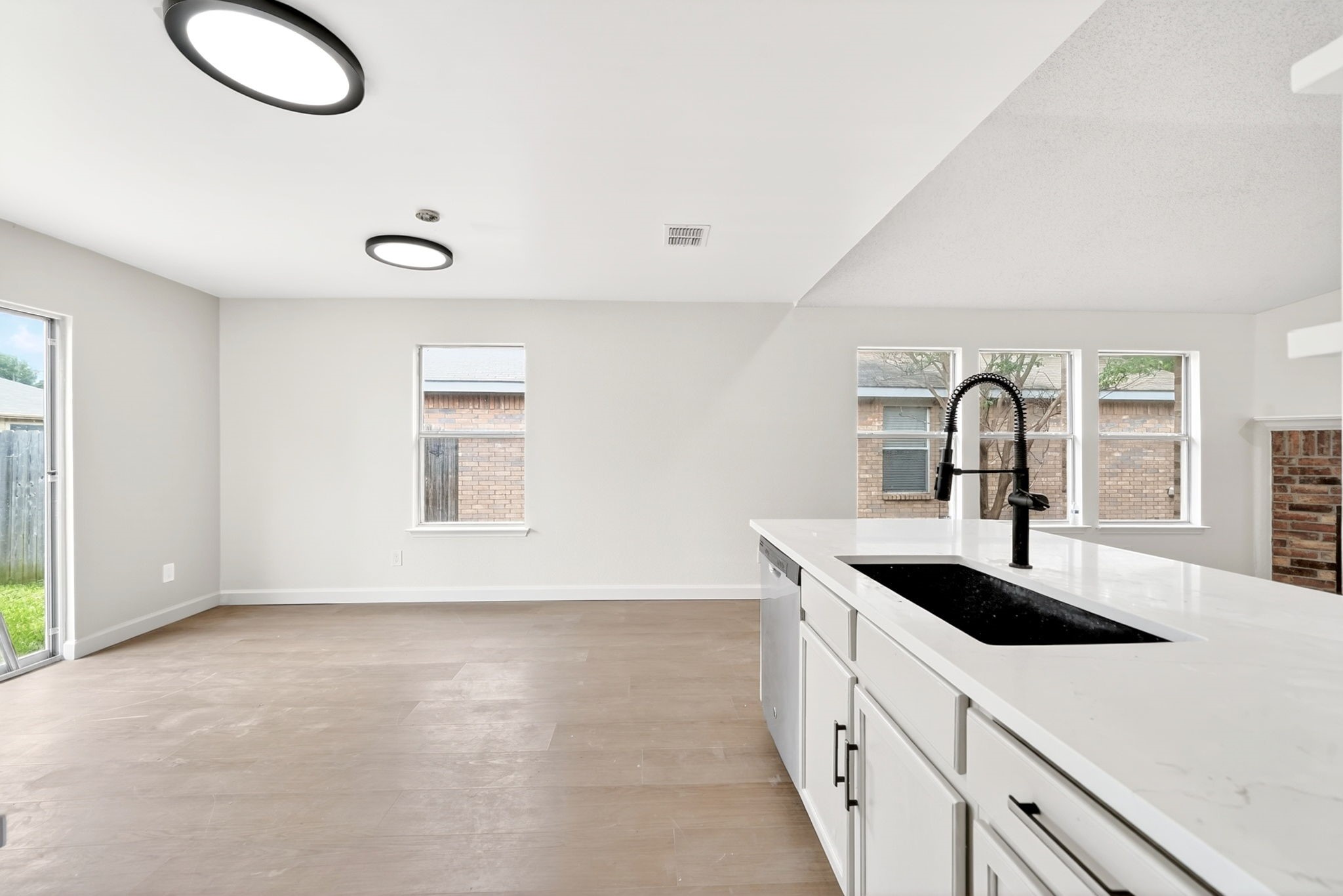 1016 Halifax Lane