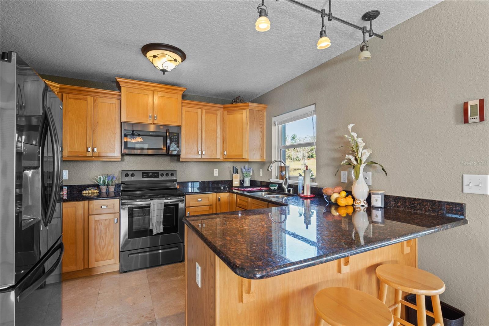 20106 SUNSET LANDING AVE
