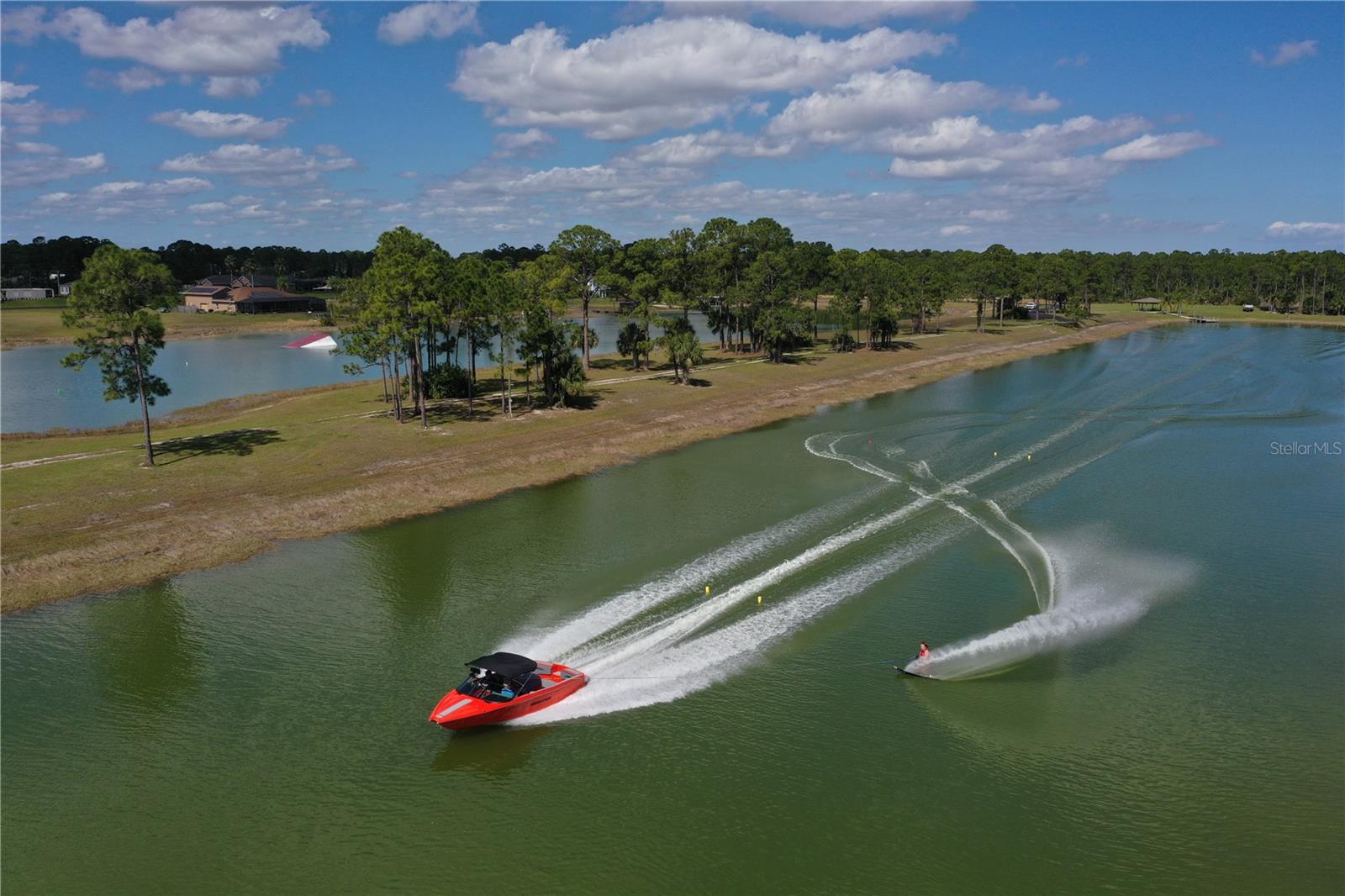 2565 STILLWATER LAKES DR SW