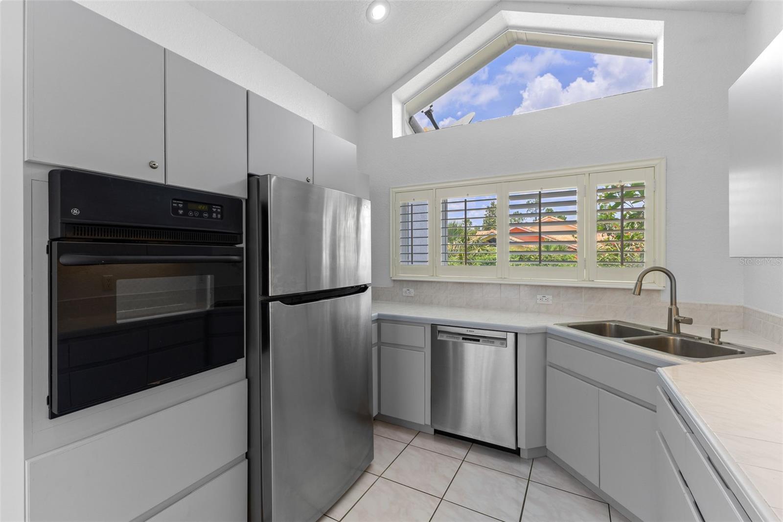 12508 LAKE DENISE BLVD