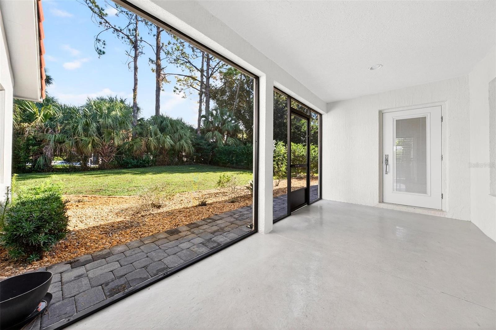 7737 SWISS FAIRWAYS AVE