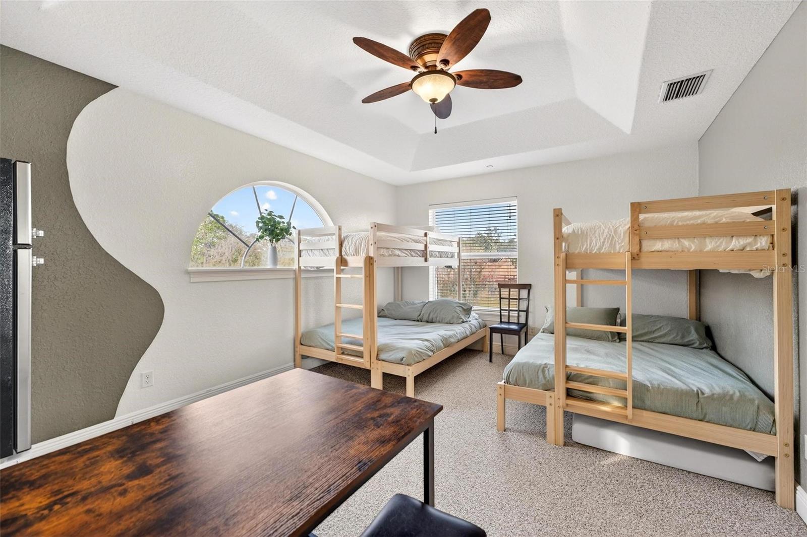 20106 SUNSET LANDING AVE