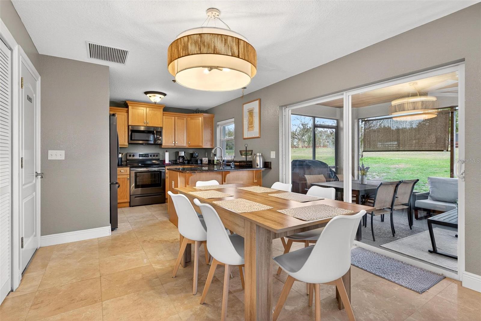 20106 SUNSET LANDING AVE