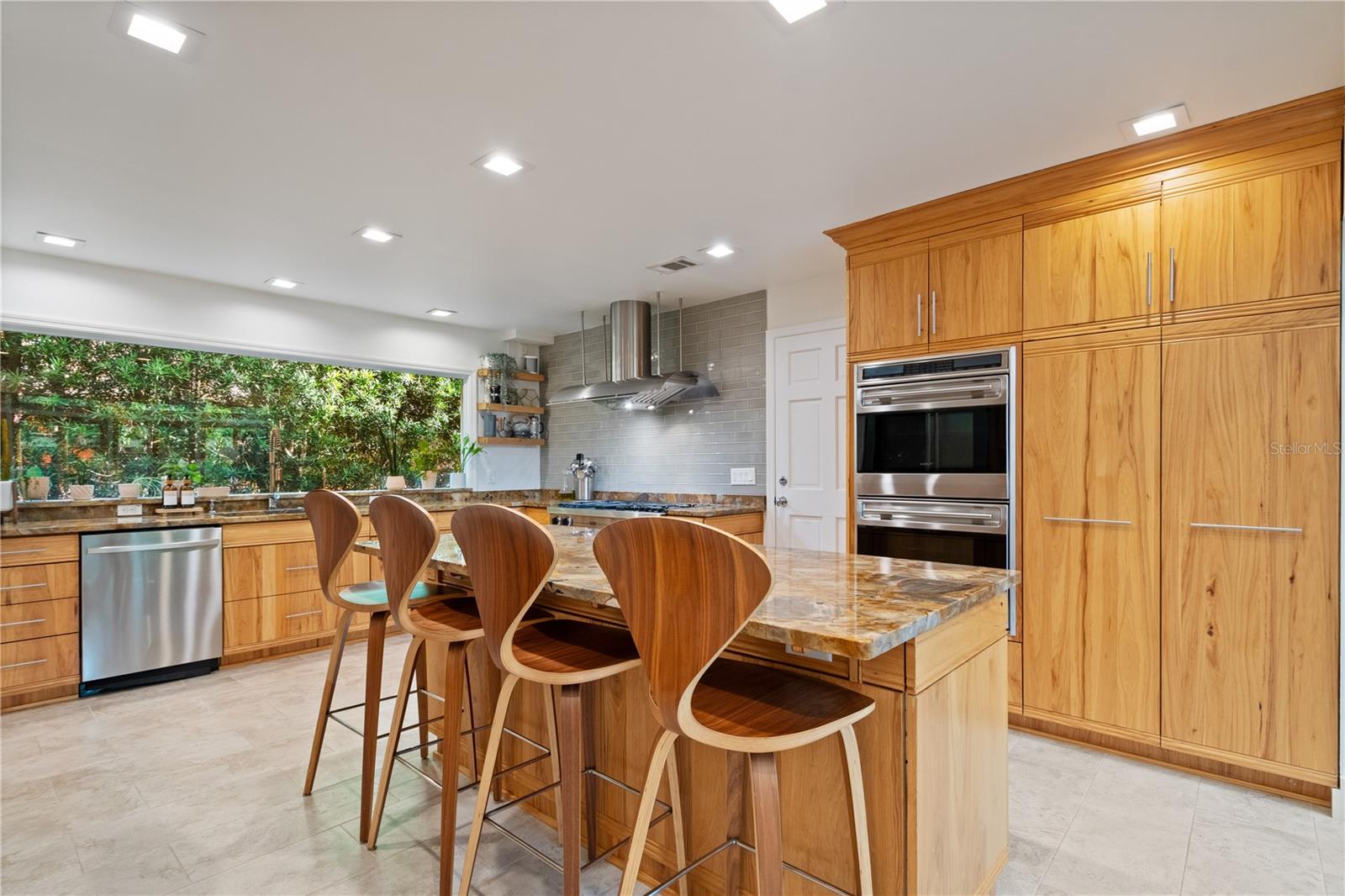 1760 ALABAMA DR