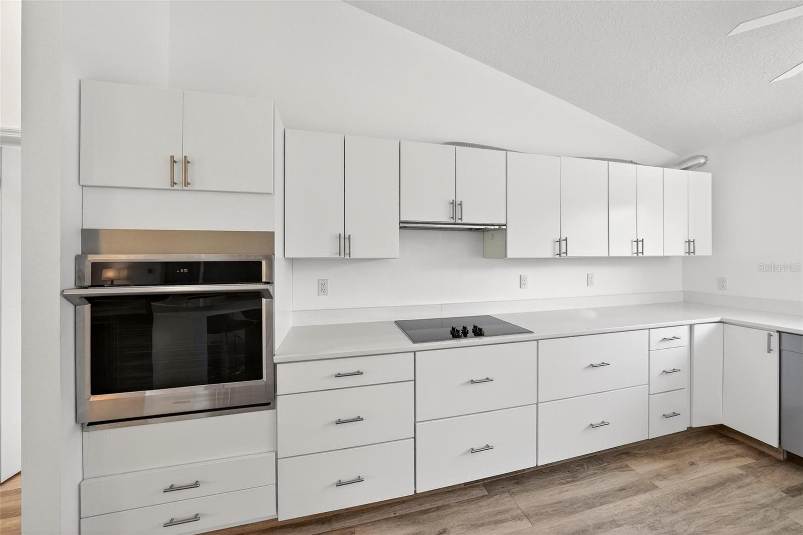 12623 LAKE DENISE BLVD